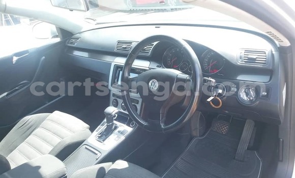 Nunua Ilio tumika Volkswagen Passat Silver Gari ndani ya Manzini nchini Manzini Nunua Ilio tumika Volkswagen Passat Silver Gari ndani ya Manzini nchini Manzini