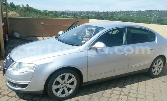 Nunua Ilio tumika Volkswagen Passat Silver Gari ndani ya Manzini nchini Manzini Nunua Ilio tumika Volkswagen Passat Silver Gari ndani ya Manzini nchini Manzini