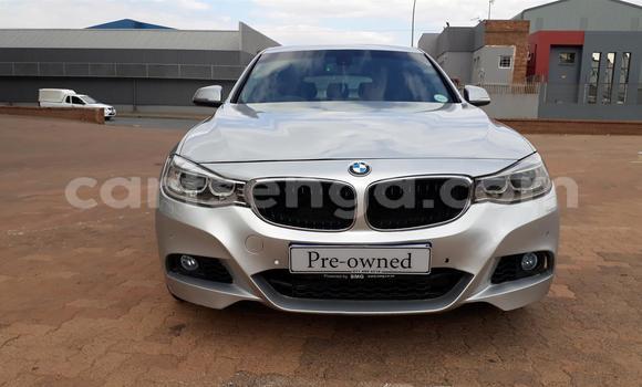 Nunua Ilio tumika BMW 3–Series Silver Gari ndani ya Manzini nchini Manzini