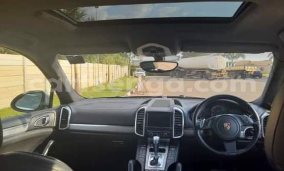 Buy Used Porsche Cayenne Silver Car in Manzini in Manzini Buy Used Porsche Cayenne Silver Car in Manzini in Manzini