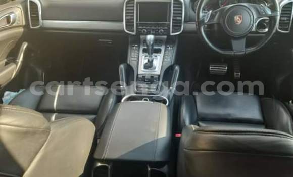 Buy Used Porsche Cayenne Silver Car in Manzini in Manzini Buy Used Porsche Cayenne Silver Car in Manzini in Manzini