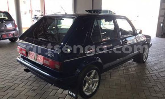 Buy Used Volkswagen Golf Red Car in Ezulwini in Hhohho Buy Used Volkswagen Golf Red Car in Ezulwini in Hhohho