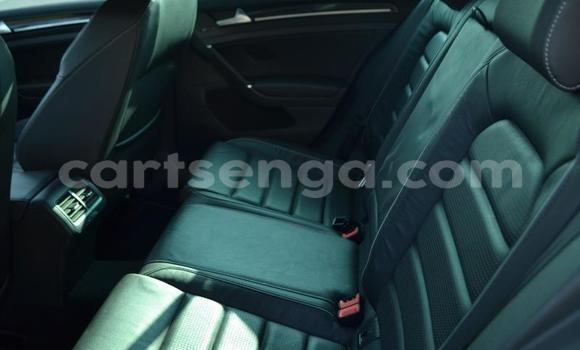 Nunua Ilio tumika Volkswagen Golf R Blue Gari ndani ya Manzini nchini Manzini Nunua Ilio tumika Volkswagen Golf R Blue Gari ndani ya Manzini nchini Manzini