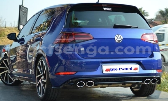 Nunua Ilio tumika Volkswagen Golf R Blue Gari ndani ya Manzini nchini Manzini Nunua Ilio tumika Volkswagen Golf R Blue Gari ndani ya Manzini nchini Manzini