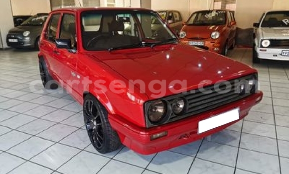 Buy Used Volkswagen Golf Red Car in Ezulwini in Hhohho