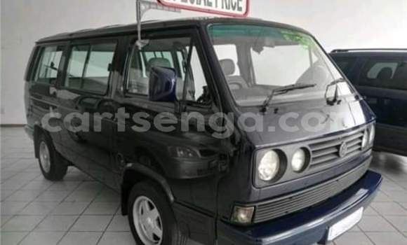 Buy Used Volkswagen Caravelle Black Car in Manzini in Manzini Buy Used Volkswagen Caravelle Black Car in Manzini in Manzini