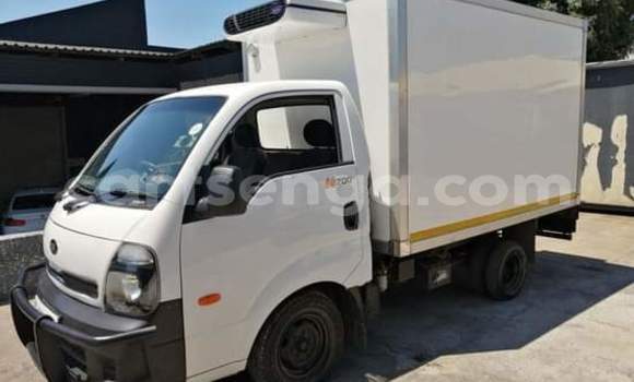 Buy Used Kia K3 White Car in Manzini in Manzini Buy Used Kia K3 White Car in Manzini in Manzini