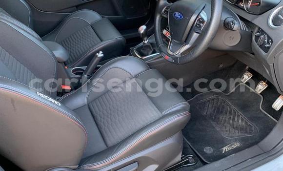 Nunua Ilio tumika Ford Fiesta ST Silver Gari ndani ya Ezulwini nchini Hhohho Nunua Ilio tumika Ford Fiesta ST Silver Gari ndani ya Ezulwini nchini Hhohho