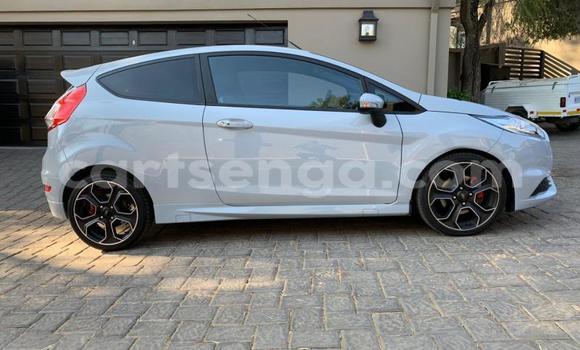 Nunua Ilio tumika Ford Fiesta ST Silver Gari ndani ya Ezulwini nchini Hhohho Nunua Ilio tumika Ford Fiesta ST Silver Gari ndani ya Ezulwini nchini Hhohho