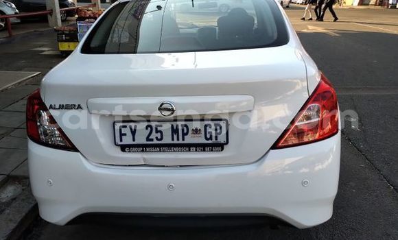 Nunua Ilio tumika Nissan Almera White Gari ndani ya Big Bend nchini Lubombo Nunua Ilio tumika Nissan Almera White Gari ndani ya Big Bend nchini Lubombo