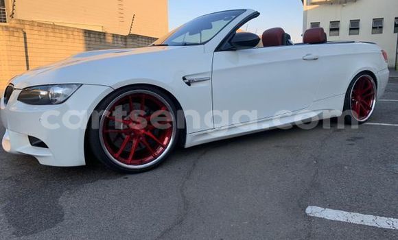 Acheter Occasion Voiture BMW M3 Blanc à Big Bend, Lubombo District Acheter Occasion Voiture BMW M3 Blanc à Big Bend, Lubombo District