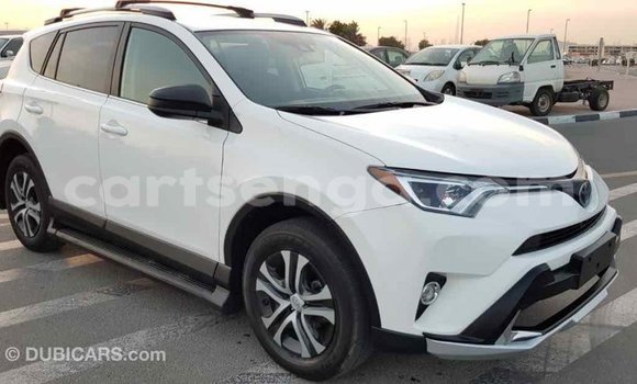 Buy Import Toyota RAV4 White Car in Import - Dubai in Hhohho Buy Import Toyota RAV4 White Car in Import - Dubai in Hhohho