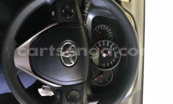 Acheter Occasion Voiture Toyota RAV4 Blanc à Ezulwini, Hhohho Acheter Occasion Voiture Toyota RAV4 Blanc à Ezulwini, Hhohho