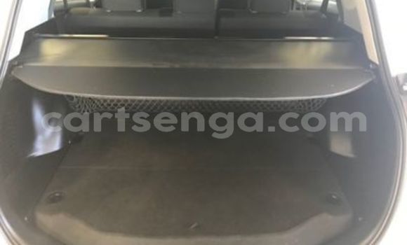 Acheter Occasion Voiture Toyota RAV4 Blanc à Ezulwini, Hhohho Acheter Occasion Voiture Toyota RAV4 Blanc à Ezulwini, Hhohho