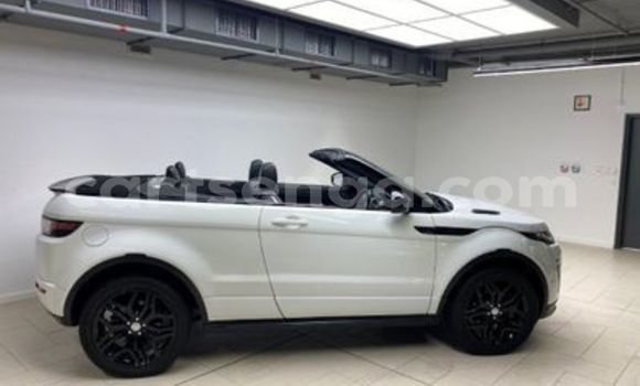 Buy Used Land Rover Range Rover Evoque White Car in Ezulwini in Hhohho Buy Used Land Rover Range Rover Evoque White Car in Ezulwini in Hhohho