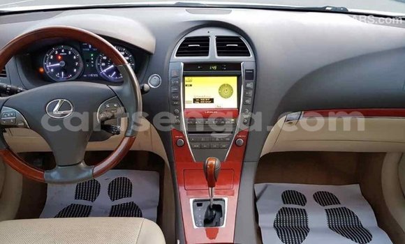 Buy Import Lexus ES White Car in Import - Dubai in Hhohho Buy Import Lexus ES White Car in Import - Dubai in Hhohho
