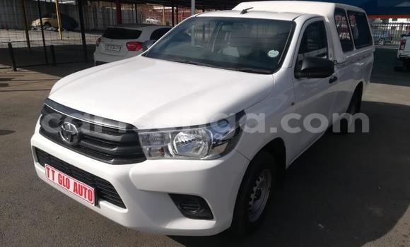 Buy Used Toyota Hilux White Car in Big Bend in Lubombo District Buy Used Toyota Hilux White Car in Big Bend in Lubombo District