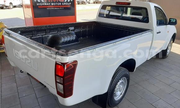 Buy Used Isuzu KB White Car in Big Bend in Lubombo District Buy Used Isuzu KB White Car in Big Bend in Lubombo District