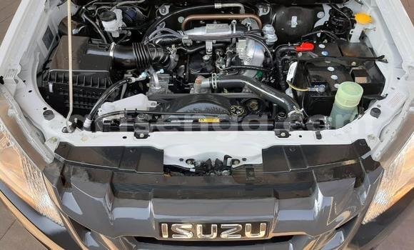 Buy Used Isuzu KB White Car in Big Bend in Lubombo District Buy Used Isuzu KB White Car in Big Bend in Lubombo District