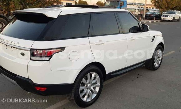 Buy Import Land Rover Range Rover White Car in Import - Dubai in Hhohho Buy Import Land Rover Range Rover White Car in Import - Dubai in Hhohho