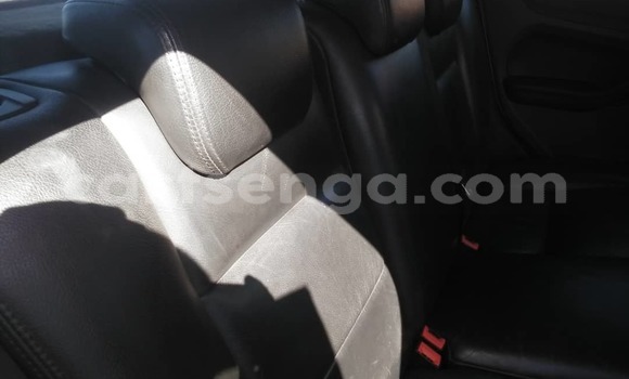 Buy Used Ford Focus Silver Car in Nhlangano in Shiselweni District Buy Used Ford Focus Silver Car in Nhlangano in Shiselweni District