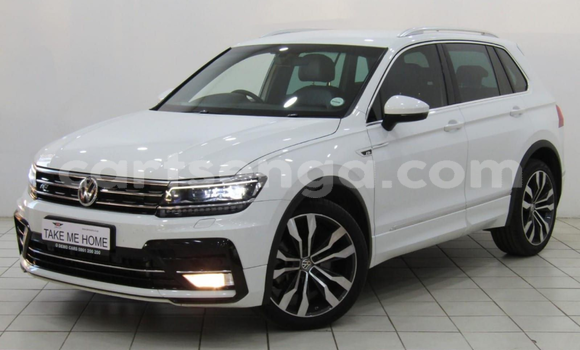 Nunua Ilio tumika Volkswagen Tiguan White Gari ndani ya Ezulwini nchini Hhohho Nunua Ilio tumika Volkswagen Tiguan White Gari ndani ya Ezulwini nchini Hhohho