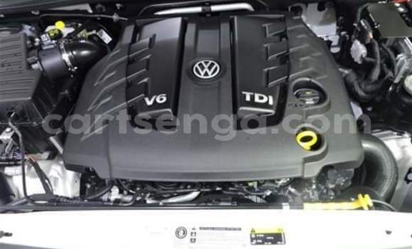 Buy Used Volkswagen Amarok White Car in Manzini in Manzini Buy Used Volkswagen Amarok White Car in Manzini in Manzini
