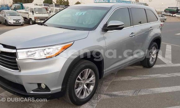 Buy Import Toyota Highlander Other Car in Import - Dubai in Hhohho Buy Import Toyota Highlander Other Car in Import - Dubai in Hhohho