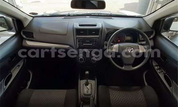 Nunua Ilio tumika Toyota Avanza White Gari ndani ya Manzini nchini Manzini Nunua Ilio tumika Toyota Avanza White Gari ndani ya Manzini nchini Manzini