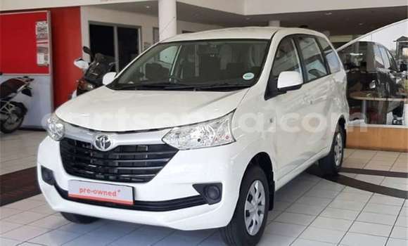 Nunua Ilio tumika Toyota Avanza White Gari ndani ya Manzini nchini Manzini Nunua Ilio tumika Toyota Avanza White Gari ndani ya Manzini nchini Manzini