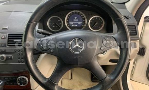 Nunua Ilio tumika Mercedes‒Benz C–Class White Gari ndani ya Ezulwini nchini Hhohho Nunua Ilio tumika Mercedes‒Benz C–Class White Gari ndani ya Ezulwini nchini Hhohho