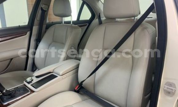 Nunua Ilio tumika Mercedes‒Benz C–Class White Gari ndani ya Ezulwini nchini Hhohho Nunua Ilio tumika Mercedes‒Benz C–Class White Gari ndani ya Ezulwini nchini Hhohho