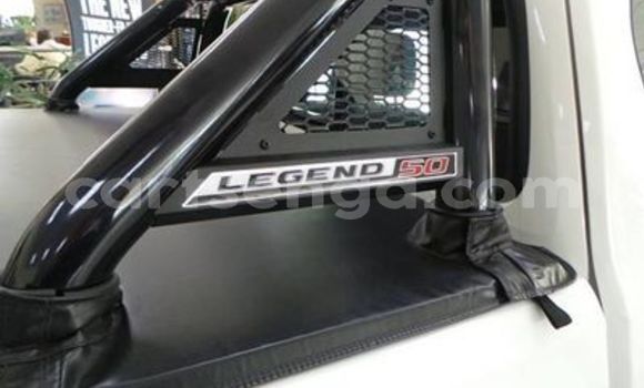 Acheter Occasion Voiture Toyota Hilux Blanc à Ezulwini, Hhohho Acheter Occasion Voiture Toyota Hilux Blanc à Ezulwini, Hhohho