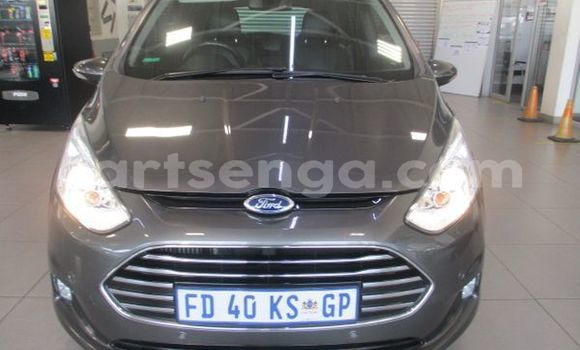Buy Used Ford B-MAX White Car in Ezulwini in Hhohho Buy Used Ford B-MAX White Car in Ezulwini in Hhohho