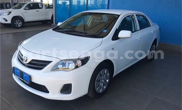 Nunua Ilio tumika Toyota Corolla White Gari ndani ya Manzini nchini Manzini Nunua Ilio tumika Toyota Corolla White Gari ndani ya Manzini nchini Manzini