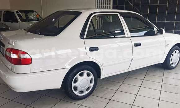 Nunua Ilio tumika Toyota Corolla White Gari ndani ya Manzini nchini Manzini Nunua Ilio tumika Toyota Corolla White Gari ndani ya Manzini nchini Manzini