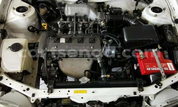 Nunua Ilio tumika Toyota Corolla White Gari ndani ya Manzini nchini Manzini Nunua Ilio tumika Toyota Corolla White Gari ndani ya Manzini nchini Manzini