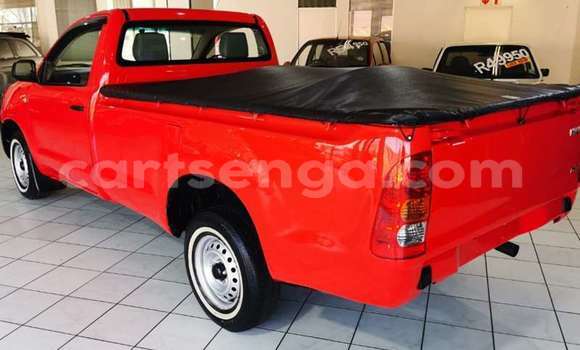 Nunua Ilio tumika Toyota Hilux Red Gari ndani ya Manzini nchini Manzini Nunua Ilio tumika Toyota Hilux Red Gari ndani ya Manzini nchini Manzini