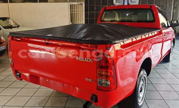 Nunua Ilio tumika Toyota Hilux Red Gari ndani ya Manzini nchini Manzini Nunua Ilio tumika Toyota Hilux Red Gari ndani ya Manzini nchini Manzini