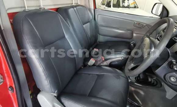 Nunua Ilio tumika Toyota Hilux Red Gari ndani ya Manzini nchini Manzini Nunua Ilio tumika Toyota Hilux Red Gari ndani ya Manzini nchini Manzini