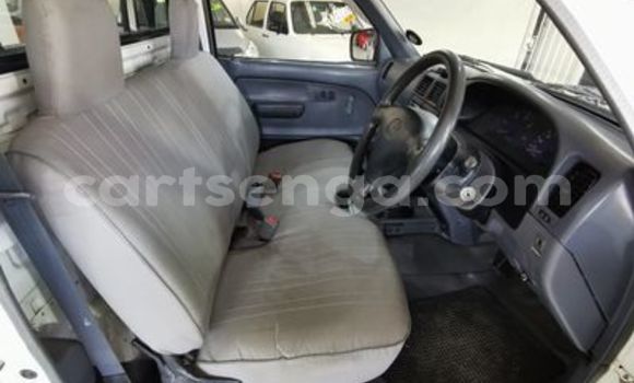 Buy Used Toyota Hilux White Car in Ezulwini in Hhohho Buy Used Toyota Hilux White Car in Ezulwini in Hhohho