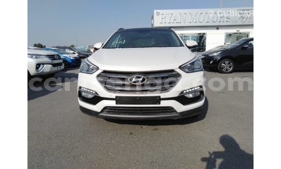 Buy Import Hyundai Santa Fe White Car in Import - Dubai in Hhohho Buy Import Hyundai Santa Fe White Car in Import - Dubai in Hhohho