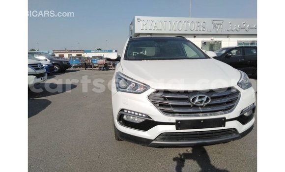 Buy Import Hyundai Santa Fe White Car in Import - Dubai in Hhohho Buy Import Hyundai Santa Fe White Car in Import - Dubai in Hhohho