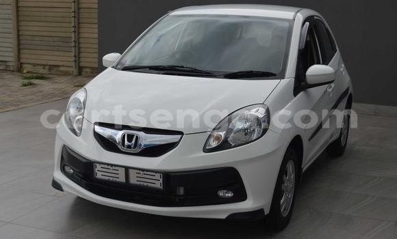 Nunua Ilio tumika Honda Brio White Gari ndani ya Manzini nchini Manzini Nunua Ilio tumika Honda Brio White Gari ndani ya Manzini nchini Manzini