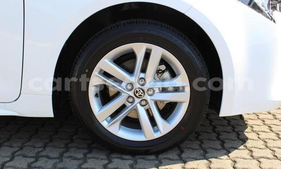 Nunua Ilio tumika Toyota Corolla White Gari ndani ya Manzini nchini Manzini Nunua Ilio tumika Toyota Corolla White Gari ndani ya Manzini nchini Manzini