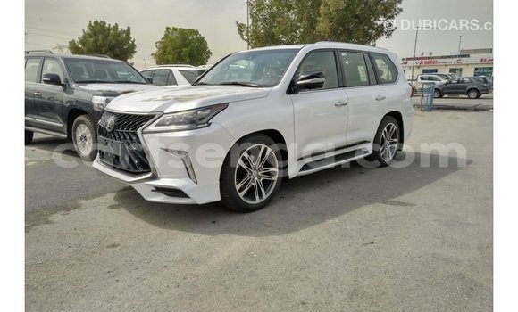 Buy Import Lexus LX White Car in Import - Dubai in Hhohho Buy Import Lexus LX White Car in Import - Dubai in Hhohho