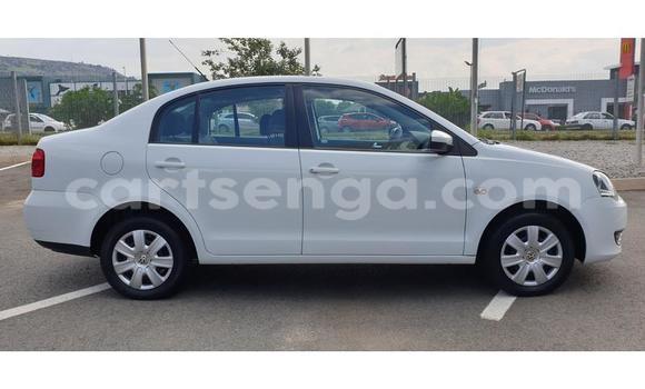Acheter Occasion Voiture Volkswagen Polo Blanc à Manzini, Manzini Acheter Occasion Voiture Volkswagen Polo Blanc à Manzini, Manzini