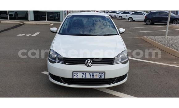 Acheter Occasion Voiture Volkswagen Polo Blanc à Manzini, Manzini Acheter Occasion Voiture Volkswagen Polo Blanc à Manzini, Manzini