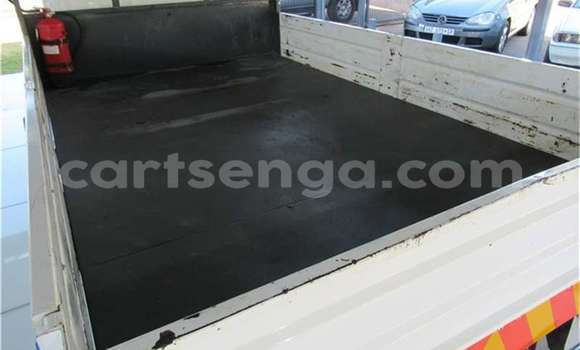 Acheter Occasion Utilitaire Hino 300 Series Blanc à Manzini, Manzini Acheter Occasion Utilitaire Hino 300 Series Blanc à Manzini, Manzini