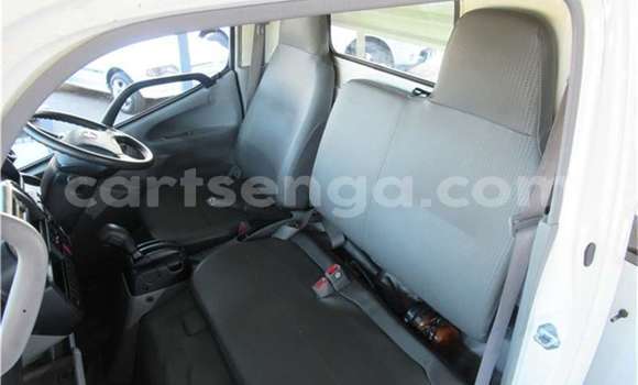 Acheter Occasion Utilitaire Hino 300 Series Blanc à Manzini, Manzini Acheter Occasion Utilitaire Hino 300 Series Blanc à Manzini, Manzini